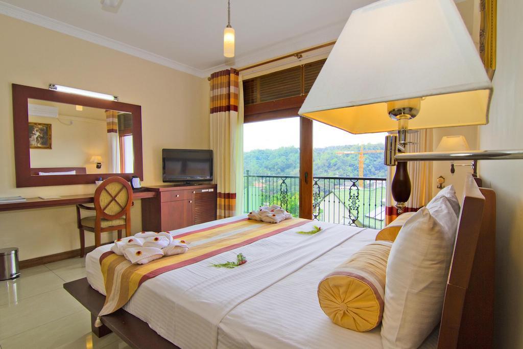 Serene Grand Villa Kandy Rom bilde